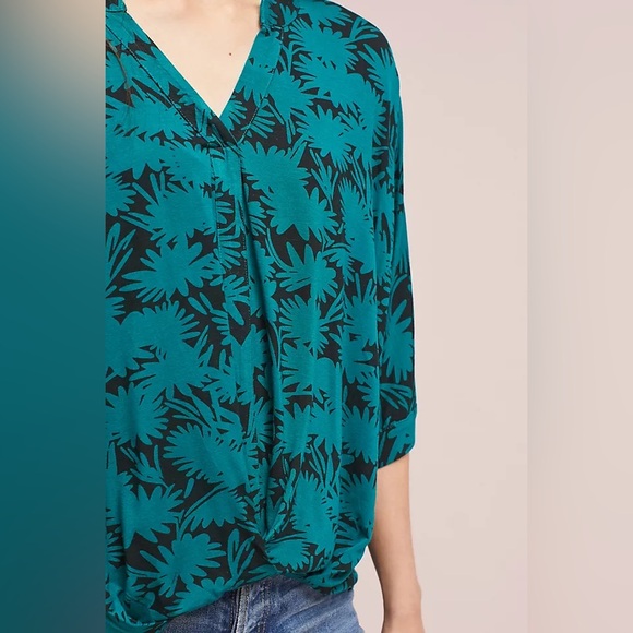 Anthropologie - Akemi + Kim Petraea Turquoise and Black Tie Sleeve Dolman Top - Picture 3 of 3